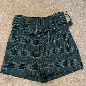 House of Harlow 1960 Green Plaid High-Waist Shorts